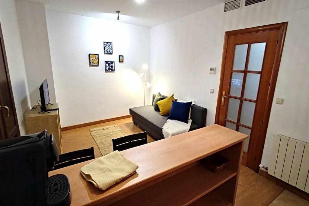 Luxe Haven In Granada Apartment ภายนอก รูปภาพ