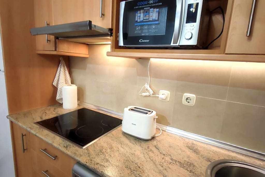 Luxe Haven In Granada Apartment ภายนอก รูปภาพ