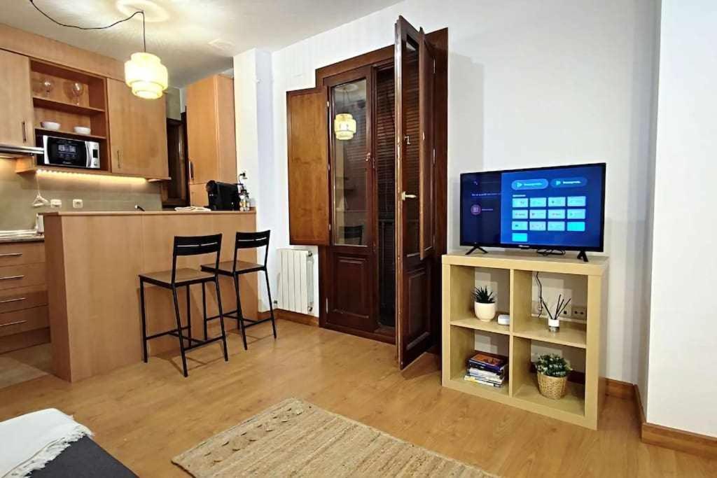 Luxe Haven In Granada Apartment ภายนอก รูปภาพ